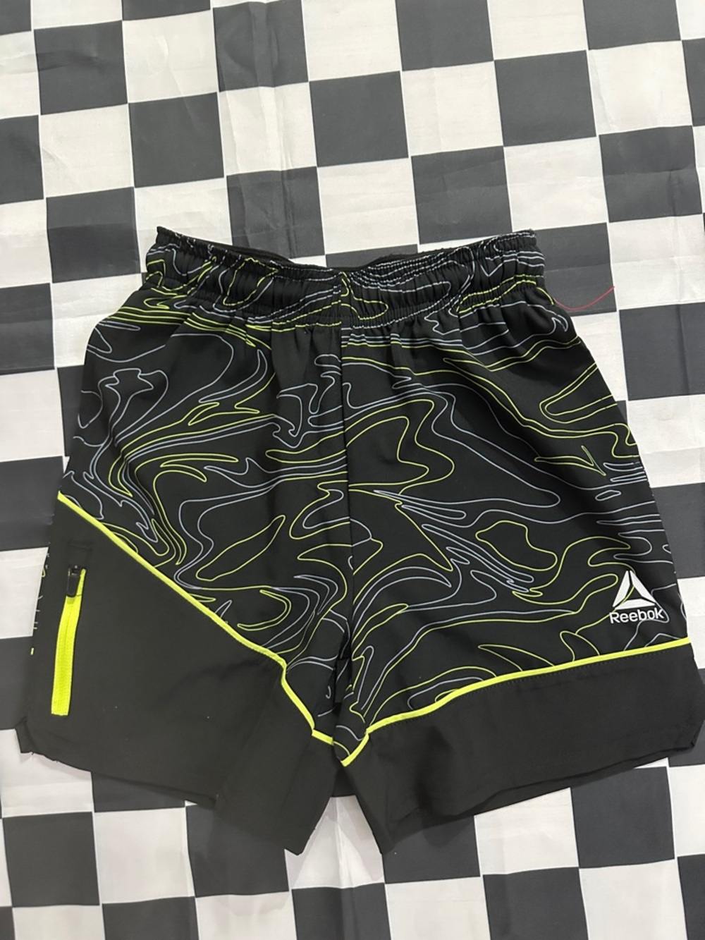 NWOT Reebok Boys Black Athletic Shorts with Neon Lime and Gray Swirl Design 6-7